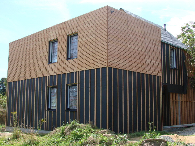 Exemple de maison R+1 réalisée en un temps record par So Wood